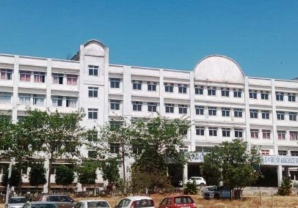 R.V.M. Institute of Medical...