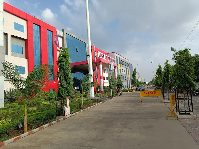 L.N.-Medical-College