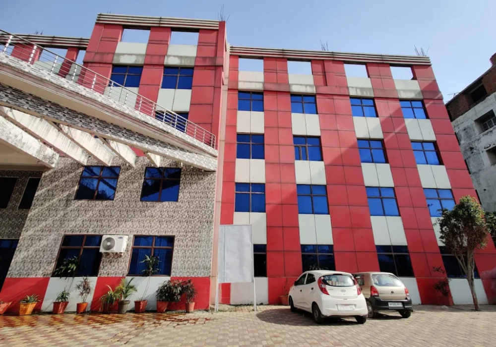 Career Institute of Medical Sciences